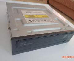 SAMSUNG DVD Writer Model SH-S202 - 4